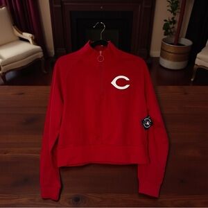 MLB Genuine Merchandise Cincinnati  Reds Women's Medium Red Cropped Shirt NWT